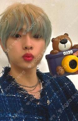 FLEX LINE MAKESTAR SHINYECHAN photocard image