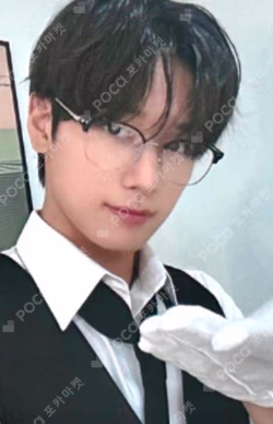 a;effect EVERLINE JUYEON photocard image