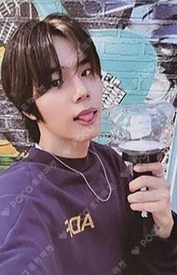 82MAJOR 1st FANMEETING [82DE WORLD] OFFICIAL LIGHT STICK Hwang Seong Bin photocard image