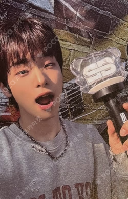 82MAJOR 1st FANMEETING [82DE WORLD] OFFICIAL LIGHT STICK