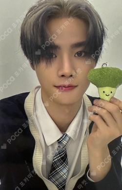 8TURN FAN CONCERT [TURN TABLE : TURNING POINT] OFFICIAL LIGHT STICK MINI KEYRING MYUNG HO photocard image