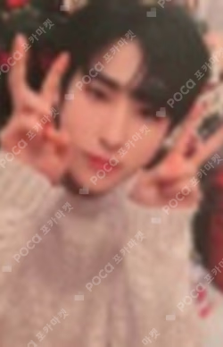‘ONE’ day in the ‘We’nter -겨울의 어느 날- HARIN photocard image
