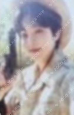 2022 SEASON’S GREETINGS GIUK photocard image