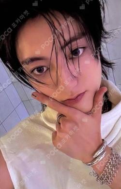 LOVE PULSE WEVERSE HARUTO photocard image