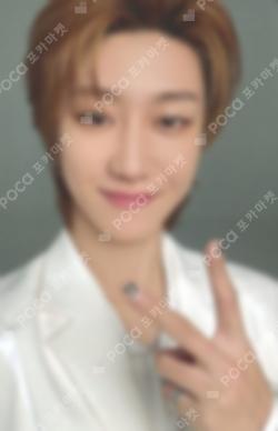 SEVENTEEN WORLD TOUR [NEW_] Trading Card Set THE 8 photocard image