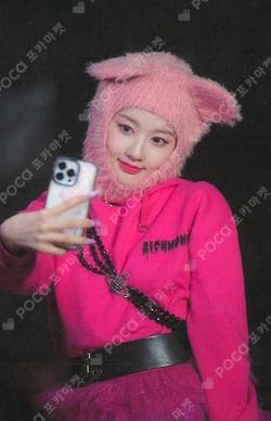 STAYC ✕ MOMENTICA WELCOME CAFE Sieun photocard image