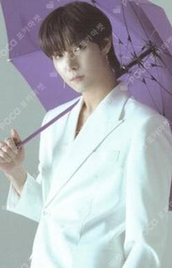 Planet Nine : Alter Ego YONGHOON photocard image