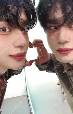 NEVER SAY NEVER DIGIPACK Ver. MAKESTAR