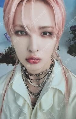 Youth Chapter 3 : ROMANTIC YOUTH Sixth Piece ver. MU photocard image