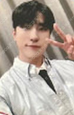 Planet Nine : ISOTROPY SOUND WAVE HARIN photocard image