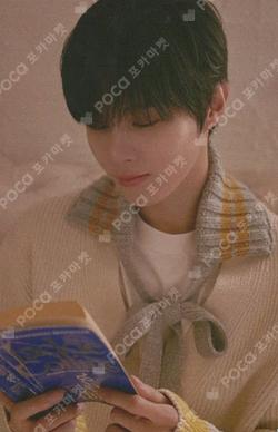 2024 SEASON'S GREETING [Every piece of you] KIM WOO SEOK photocard image