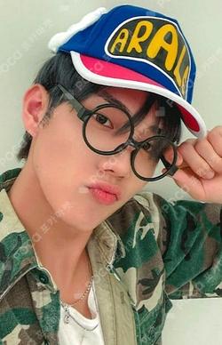 DUH! EVERLINE INTAK photocard image