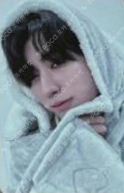 GRAVITY DEAR MY MUSE WINNER HARIN photocard image