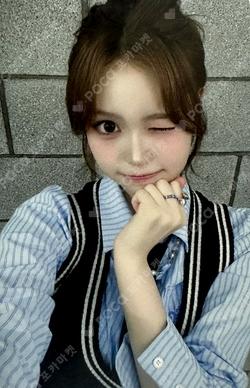 THE SHOW BROADCAST Jeong Sae Bi photocard image