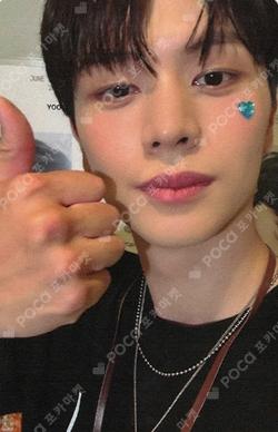 2024 YOOKSUNGJAE POP-UP STORE in TOKYO [육성재 개인전 : Look Closely (1995作)]