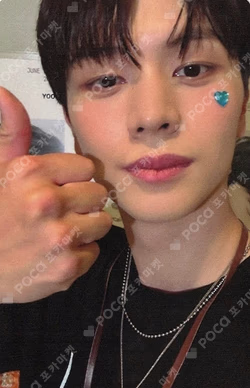 2024 YOOKSUNGJAE POP-UP STORE in TOKYO [육성재 개인전 : Look Closely (1995作)] YOOK SUNGJAE photocard image