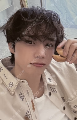 LUCKY LITTLE THINGS SUNWOO photocard image