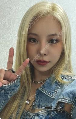 IN the mood APPLEMUSIC Whee In photocard image