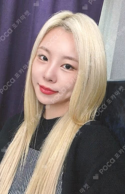 IN the mood MAKESTAR Whee In photocard image