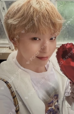 KickFlip COMEBACK SHOWCASE [My First Flip]