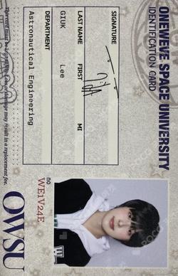 ONEWE 3RD OFFICIAL FANCLUB [WEVE] FAN KIT GIUK photocard image