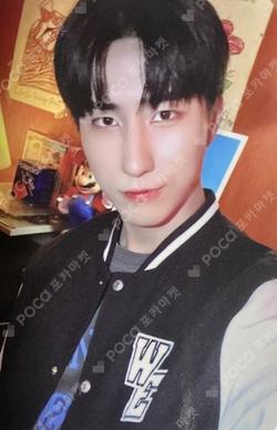 ONEWE 3RD OFFICIAL FANCLUB [WEVE] FAN KIT HARIN photocard image