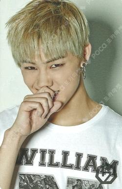 1st OFFICIAL GOODS 'PURE' PHOTO CARD SET