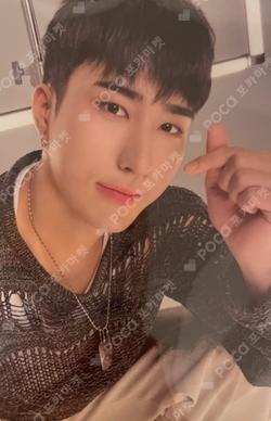 ONEWE 4th Live Concert [O! NEW E!volution IV] RANDOM TRADING CARD HARIN photocard image