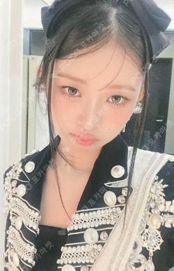 IVE REI photocard image