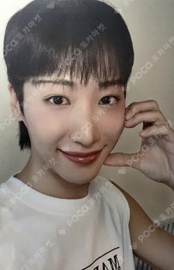 2025 SEASON'S GREETINGS [THE HIDEOUT OF YOUTH] Bizent Mall DONGMYEONG photocard image