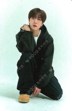 EI8ER LIMITED meets: [OMEGA X] RANDOM TRADING CARD JUNGHOON photocard image