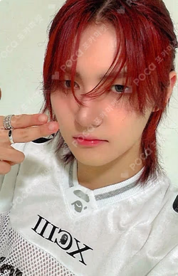 LOUD & PROUD EVERLINE SEUNGMO photocard image