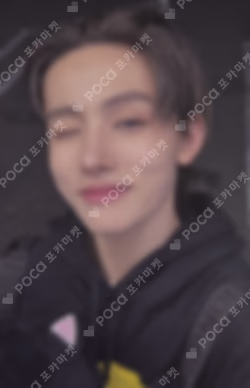 COLOR OUTSIDE THE LINES MUSICART SEONG HYEON photocard image