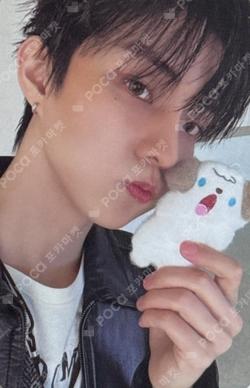 Unexpected hello82 POP-UP Exclusive Q photocard image