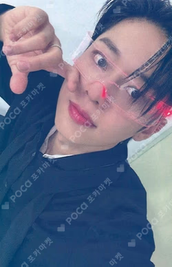 THE FUTURE IS OURS : FOUND 82KR WINNER KIM DONG HYUN photocard image