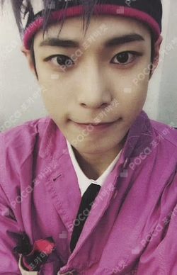 NCT #127 CHERRY BOMB SMTOWN MUSEUM DOYOUNG photocard image