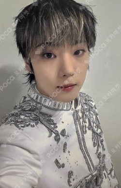 SPOTLIGHT IN SEOUL PHOTOBOOK FANPLEE E-TION photocard image