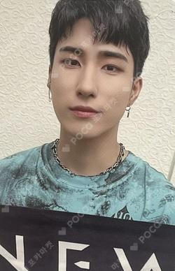 2024 ONEWE GOLDEN FESTA :  ONEderland HARIN photocard image
