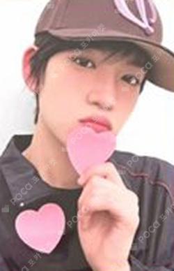 I did it. VER SET/Ice-Camp Ver. STARSHIPSQUARE KIMMINJAE photocard image