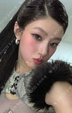 2025 KISS OF LIFE 1st WORLD TOUR [KISS ROAD] in SEOUL ENCORE SUPPLEMENTARY BATTERY HANEUL photocard image