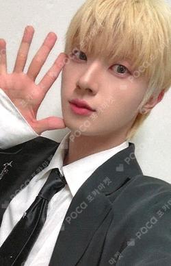 WE : Dream Chaser EVERLINE KANGHYUN photocard image
