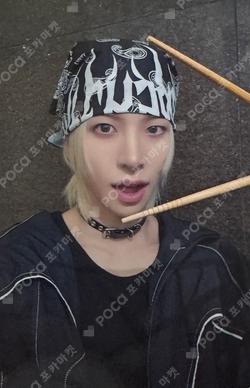 LOUD & PROUD DEAR MY MUSE JIHO photocard image