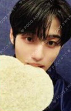 I did it. APPLEMUSIC JANGYONGHOON photocard image