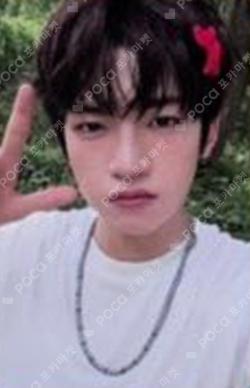 I did it. STARSHIPSQUARE KIMMINJAE photocard image