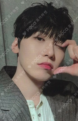 ONEUS 2024 FAN CONCERT 'Between the Earth and the Moon Pt.2' in TAIPEI RANDOM TRADING CARD