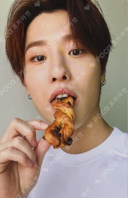 EQUAL WOODZ photocard image