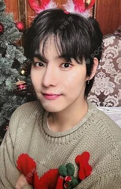SECRET SANTA YONGHOON photocard image