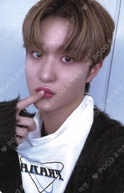 NEW TOMORROW EVERLINE Kim Woo Seok photocard image