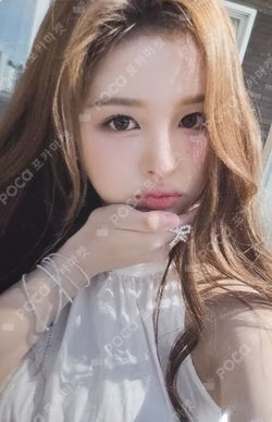 NMIXX 1ST FAN MEETING 'NSWER VACATION' REWARD