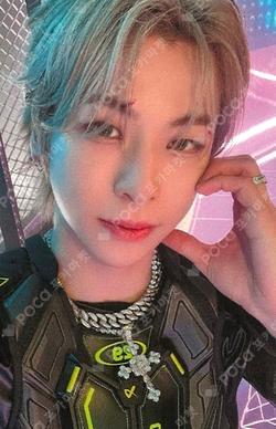 ONE HEARTED EVERLINE LUCKY DRAW JIHO photocard image